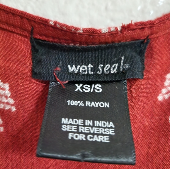 Red short sleeve cardigan - Picture 2 of 4